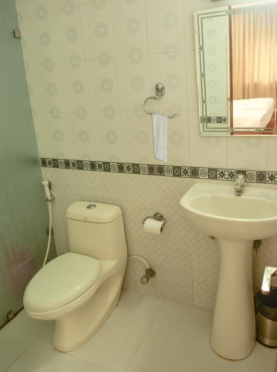 Serene Boutique Hotel Бангалор Экстерьер фото