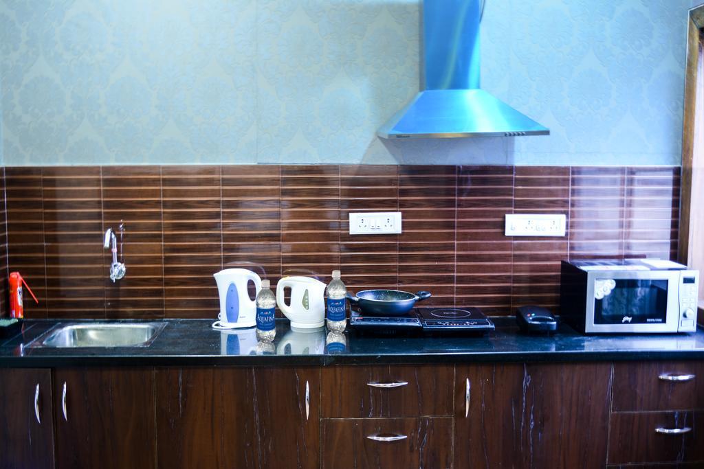Serene Boutique Hotel Бангалор Экстерьер фото